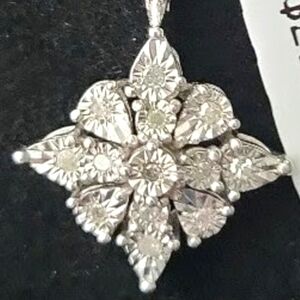 Diamond Cluster Necklace